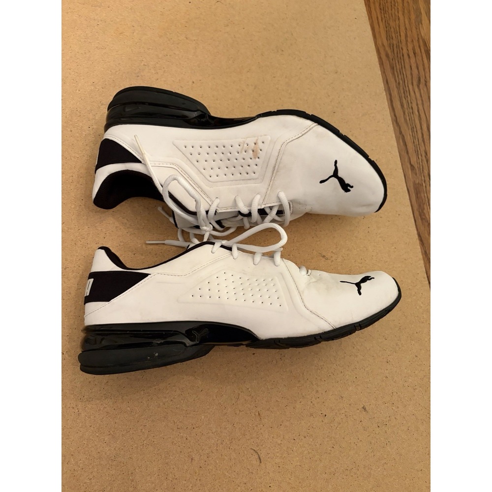 Puma Men's Viz Runner's Color: Puma White-Puma Black Size 10 Pre-owned